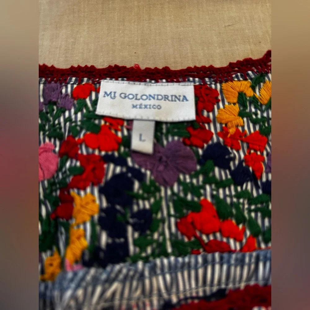Mi Golondrina Multicolor Embroidered Dress - Picture 6 of 9
